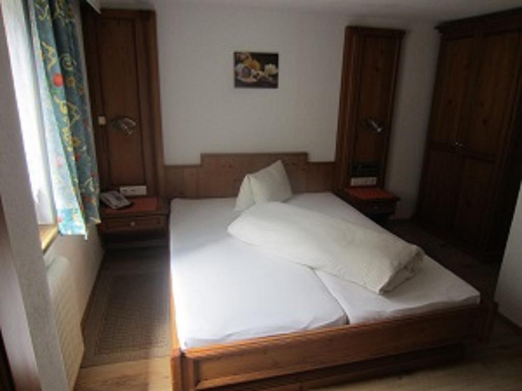 Gasthof Zur Einkehr Sankt Leonhard im Pitztal Extérieur photo